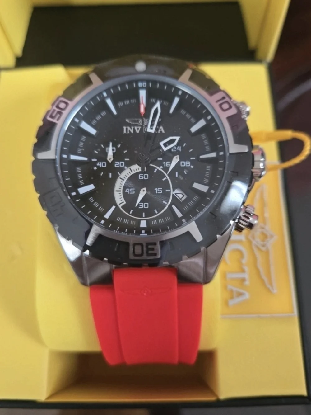 37631 Invicta Aviator Propel Men's Watch 48mm Red/Black